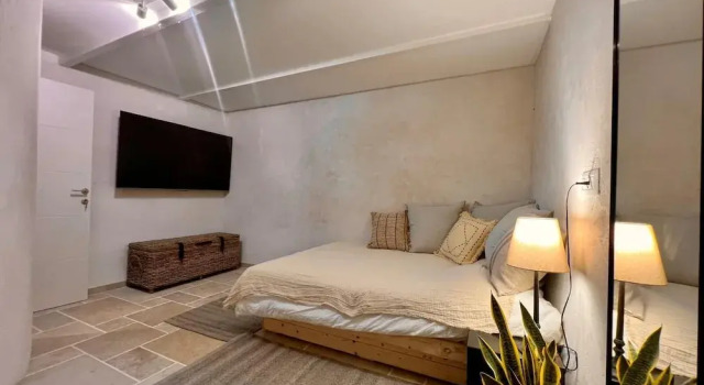Stylish Patio Duplex by Sea N' Rent, Prenota Appartamento Haifa Israele Distretto Nord