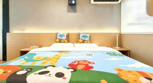 Семейный тент Yuzhan Hotel (Riyue Bay Branch, Lovers Middle Road, Zhuhai)