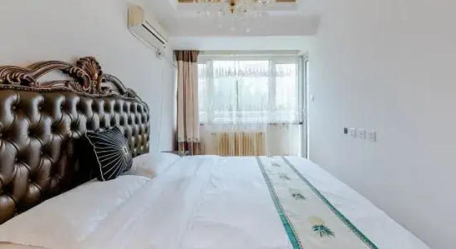 Люкс с 4 комнатами Qingdao Lanhu Meishu