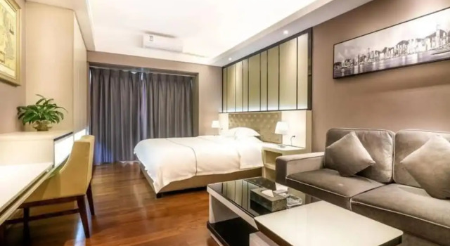 BaiHe International Apartment Hotel