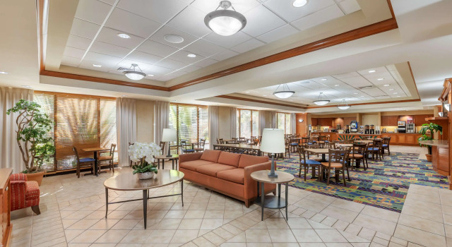 Best Western Plus Kendall Hotel & Suites, Book Hotel Hoteller i Biscayne National Park med parkering, Parkering