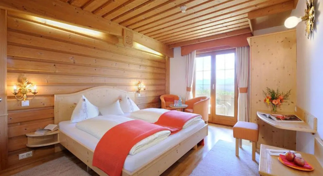 Двухместный номер Standard с видом на озеро Naturhotel Alpenrose