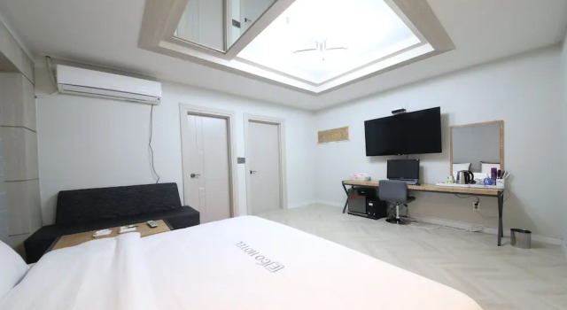 Номер Deluxe Eco Hotel