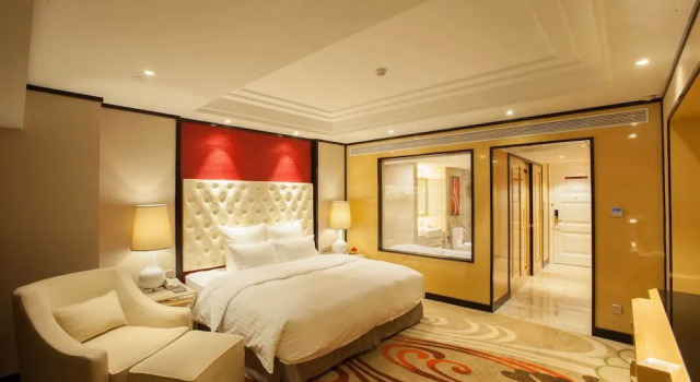 Номер Premier с балконом Nanning Landmark Hotel