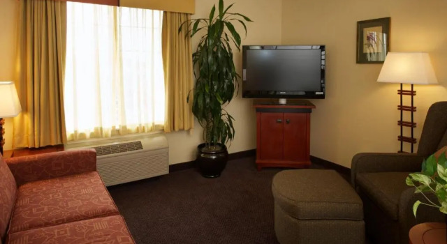 Люкс Grand Larkspur Landing Extended Stay Suites Roseville