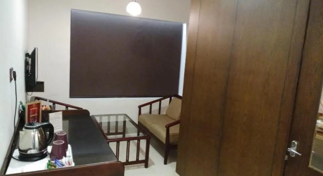 Полулюкс Hotel Merlin International