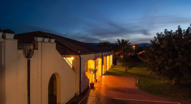 Picciolo Etna Golf Resort & Spa, Curio Collection by Hilton, Забронировать Курортный отель Кастильоне-ди-Сицилия Этна