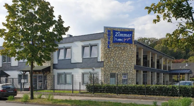 Zimmer for you, Забронировать Отель Отели Рёсрат 4 звезды, рядом с Кёльн (жд вокзал), 4*