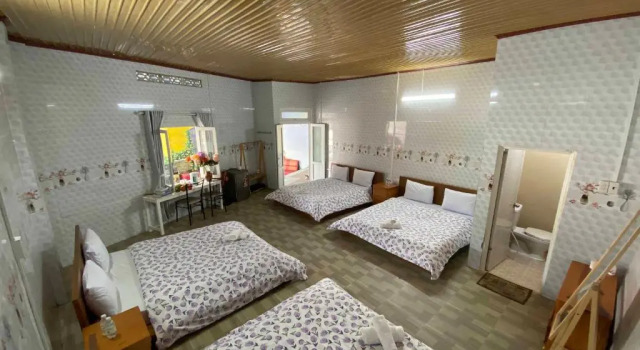 Семейный номер Standard с видом на сад HOMESTAY THÙY DƯƠNG