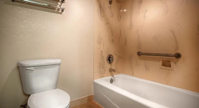 Номер Superior Best Western Plus Northwoods Inn