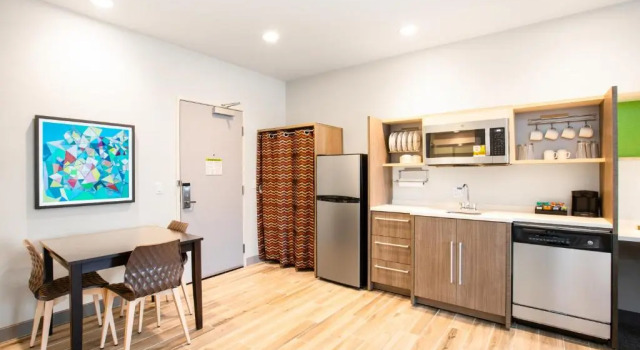Трёхместный люкс Home2 Suites By Hilton Carlsbad, Ca