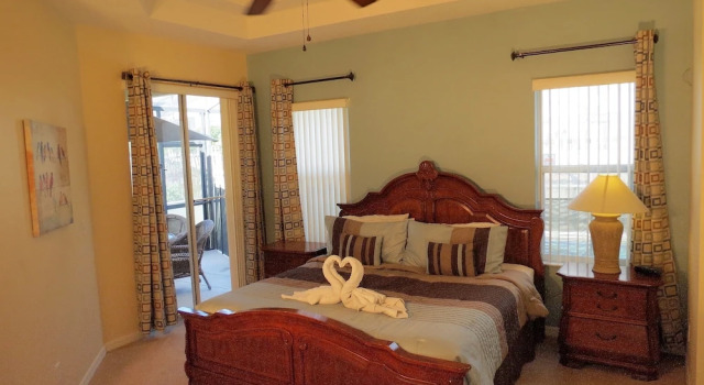 Коттедж Superior с 4 комнатами SVV Pool Homes