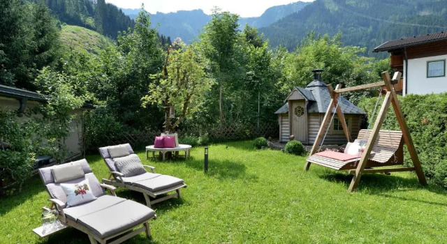 Люкс Alpin Hotel Garni Eder - Private Living