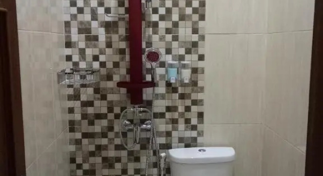 Nariska Suite Homestay Purwokerto, Buchen Sie Hotel Purwokerto 