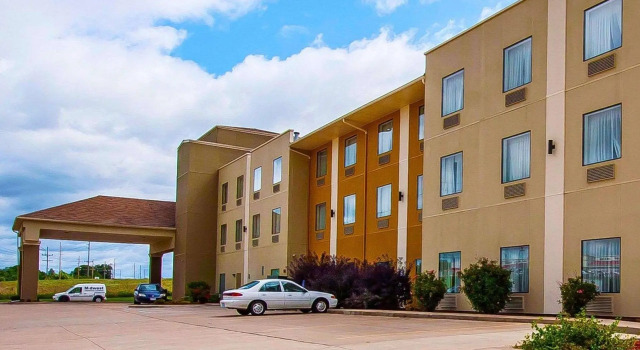 Люкс Comfort Suites Jackson-Cape Girardeau