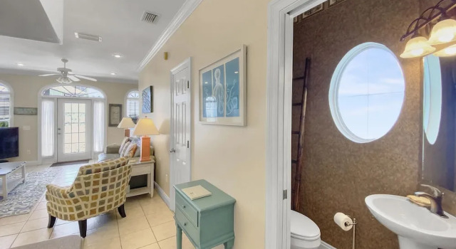Summertowne 1 2 Bedroom Home by RedAwning, Забронировать Дом для отпуска Виллы Панама-Сити, рядом с Аквагалерея изобразительного искусства, Вилла