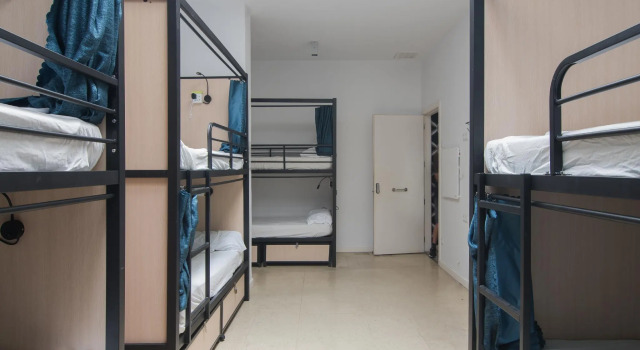 Кровать в общем номере No Limit Barcelona Central