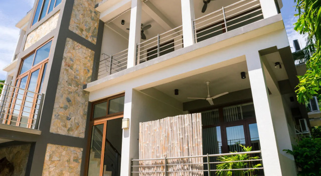 Xbalanque, Book Ferieresort 4-stjernede hoteller i Roatan, 4*
