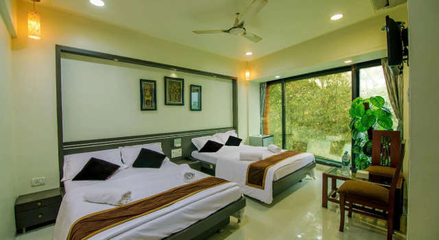 Номер Standard La Hotel Metro near BKC