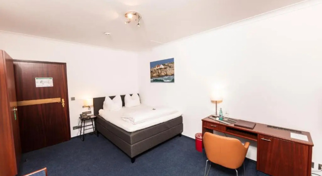 Номер Comfort Königshof Bed and Breakfast