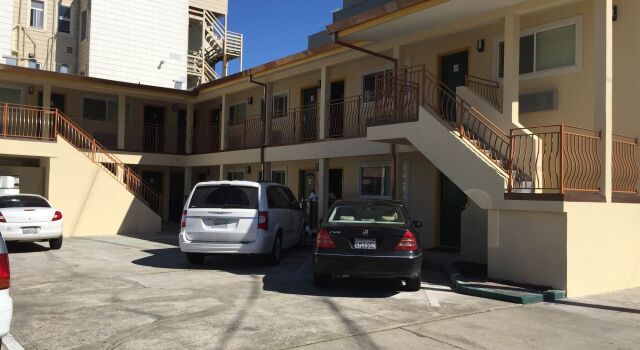 Greenwich Inn