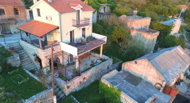 Апартаменты Apartman Alida