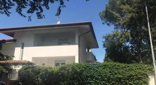 Вилла Peaceful Villa 20 min from sea