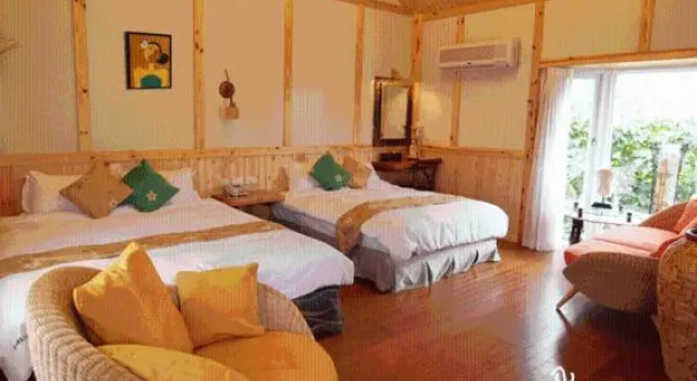 Четырёхместный номер Standard с балконом Fennel Hot Spring Resort