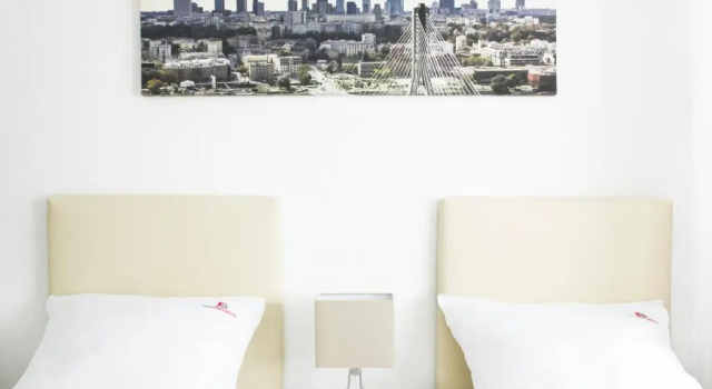 Апартаменты c 1 комнатой с балконом Hosapartments City Center