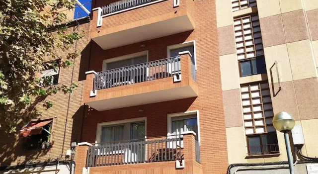 Feriapiso Apartments Palmer, Book Lejlighed Hoteller i St. Just Desvernes med parkering, Parkering