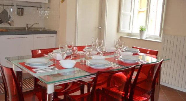 La Casa di Rachele, Забронировать Отель Отели Лукки с парковкой, рядом с Кафедральный собор Лукки, Парковка