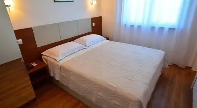 Villa Krnica 788, Rezervovat Vila Hotely v Krnica s bazénem, Bazén