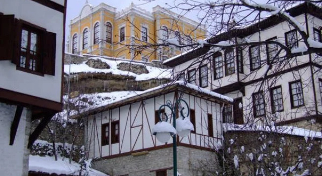 Pasa Konagi Hotel, Забронировать Отель Отели Сафранболу с бассейном, рядом с Парк Ата, Бассейн