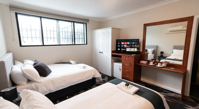 Двухместный номер Standard Harp Hotel