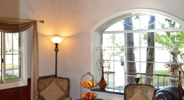 Dynasty Suites Redlands, Rezerwuj Hotel Redlands Kalifornia