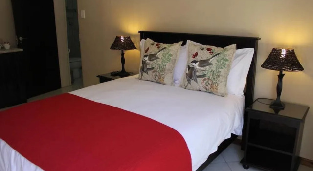 Just B Guesthouse, Забронировать Отель Апингтон Augrabies Falls National Park, рядом с Kalahari Mall