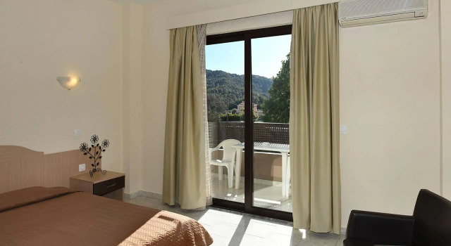 Santa Helena Hotel, Prenota Hotel Ialysos Rodi