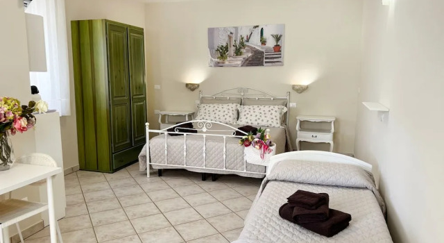 Четырёхместный номер Standard La Maison One B&B