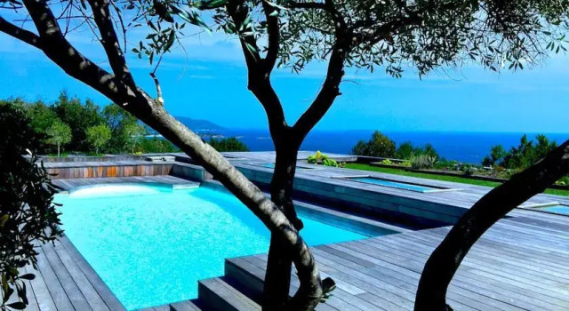Villa MerSea, Rezerwuj Willa Hotele w Korsyka z parkingiem, Parking