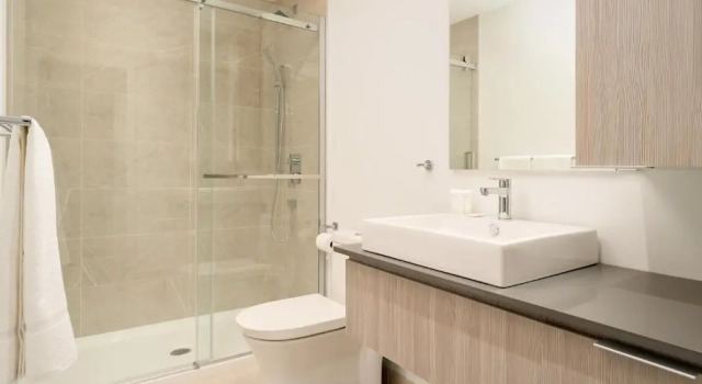 Апартаменты Standard Beautiful Griffintown Suites by Sonder