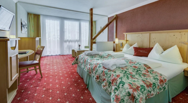 Двухместный номер Comfort с балконом и с видом на горы Vötter's Hotel