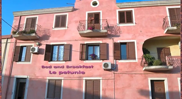 Le petunie apartments, Забронировать Апартаменты/квартира Апартаменты Бари-Сардо, Апартаменты/квартира