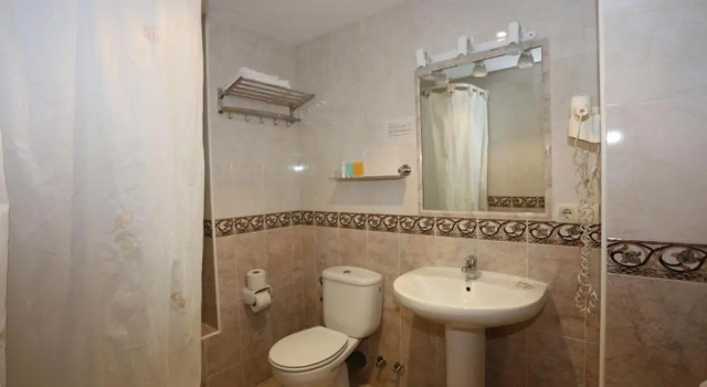 Четырёхместный номер Standard Hotel El Tilo
