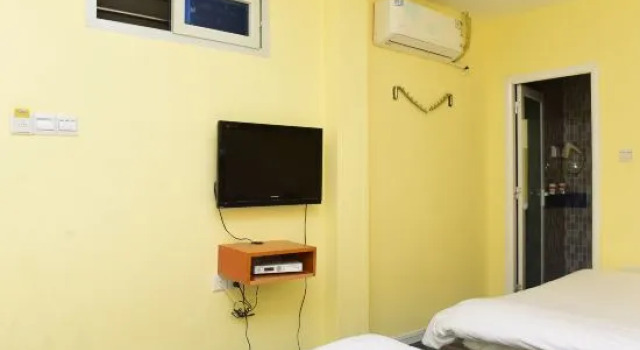 Home Inn Shenzhen Nanshan Nanxin Road Daxin Metro Station, Rezerwuj Hotel Hotele w Shenzhen z parkingiem, Parking