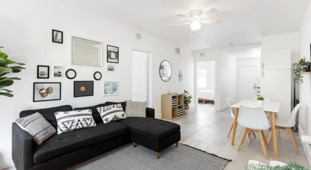 Charming 2 Bedroom Apartment in Victoria Park