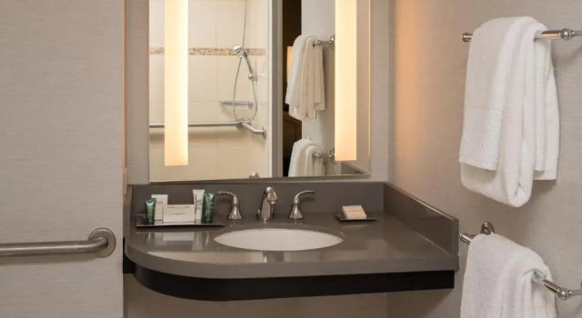 Двухместный номер Corner Hilton Portland Downtown