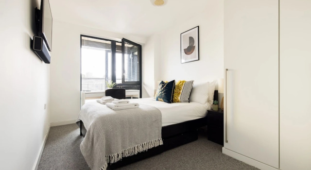 2 Bed Apartment in Shoreditch, Забронировать Апартаменты/квартира Апартаменты Лондона, рядом с Дом Денниса Северса, Апартаменты/квартира