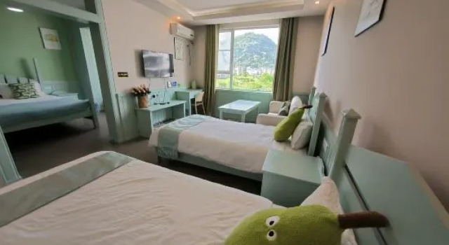 Люкс Premier Jenny Flower Hostel Yangshuo