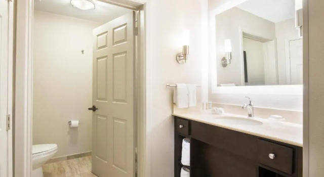 Двухместный люкс Accessible Homewood Suites by Hilton Austin South