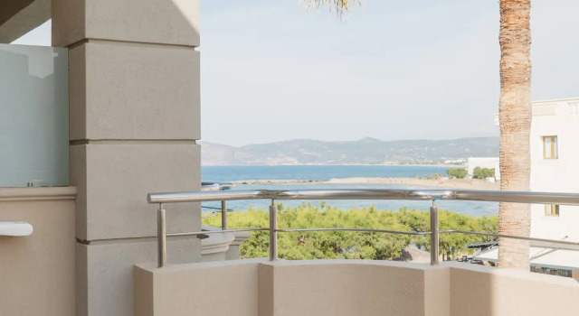 Двухместный номер Standard с частичным видом на море Molos Bay Hotel